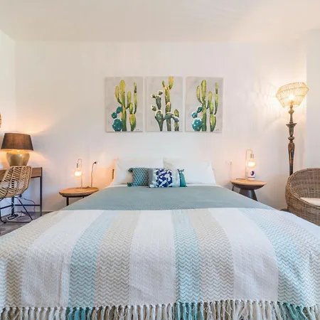 Casa Royale Terra *