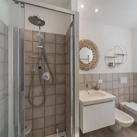 Appartamento Casa Royale Terra *
